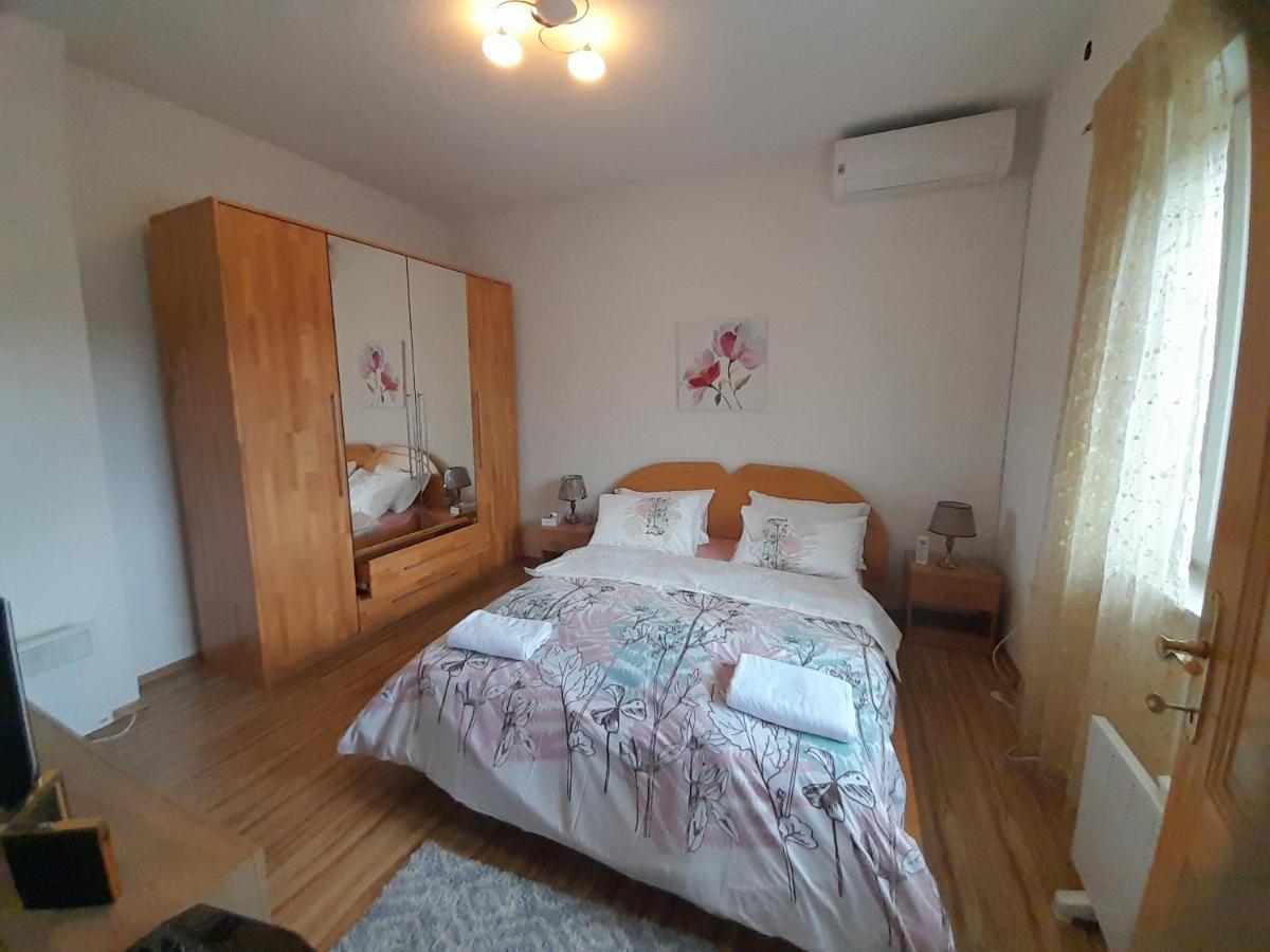 River Bank Apartments & Castle View Bihac Ngoại thất bức ảnh