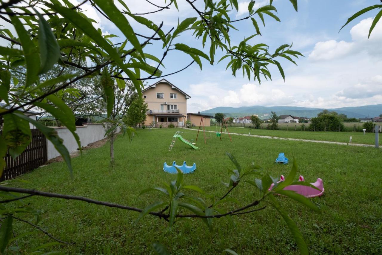 River Bank Apartments & Castle View Bihac Ngoại thất bức ảnh