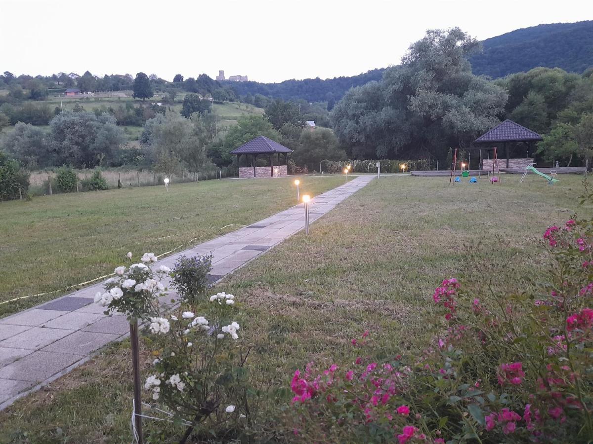 River Bank Apartments & Castle View Bihac Ngoại thất bức ảnh
